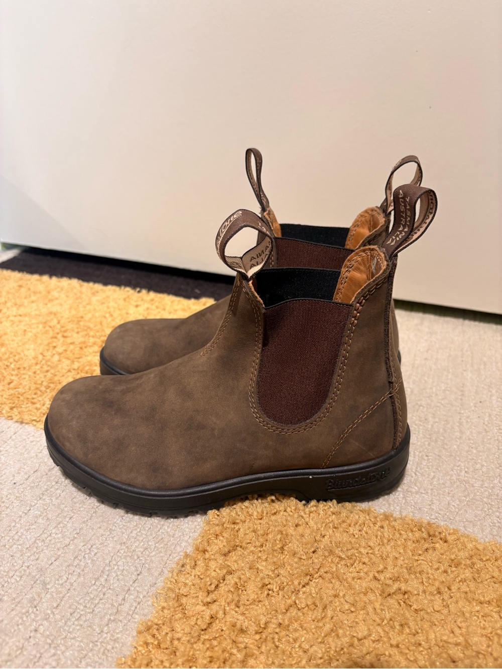Blundstones